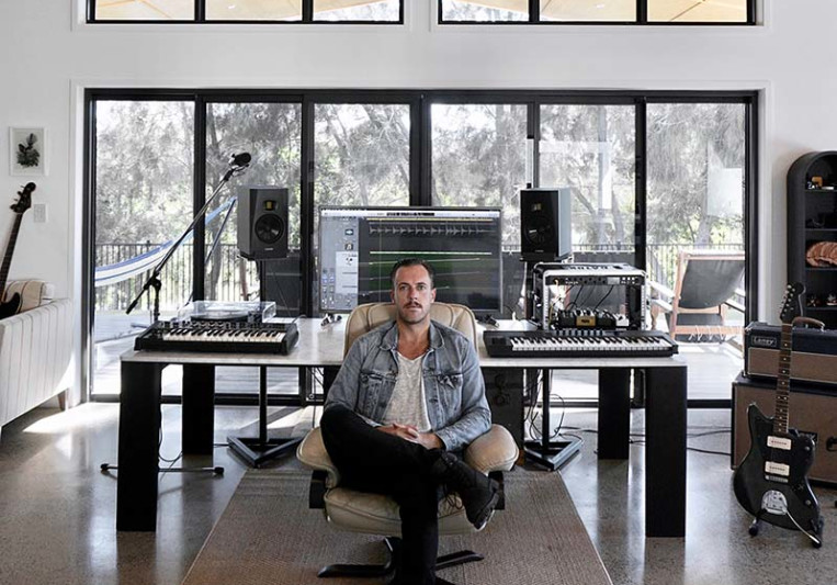 Tom Stephenson on SoundBetter