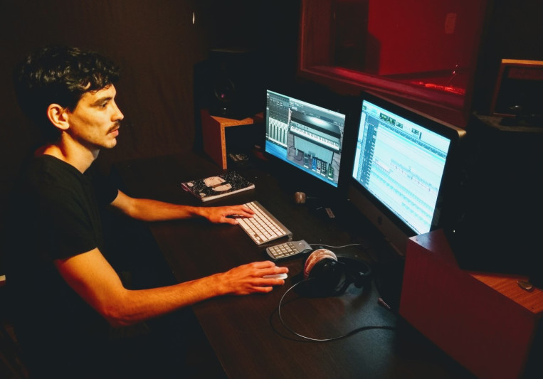 Nacho Macaluse on SoundBetter