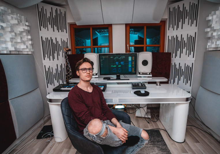 Tobias (Toby Vice) on SoundBetter
