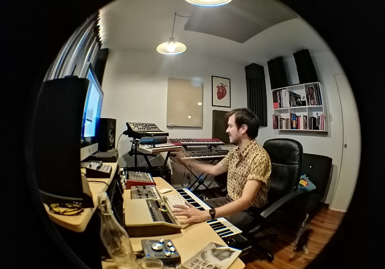 Uriel Ohm on SoundBetter