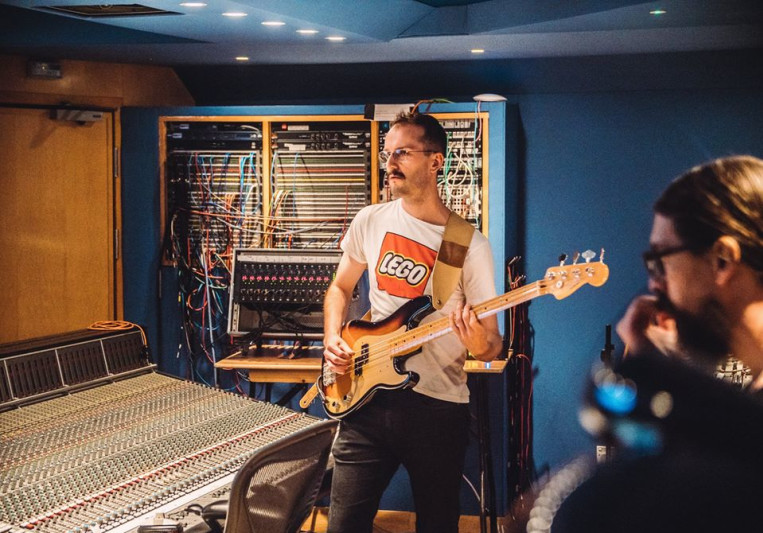 Miles Hobbs on SoundBetter