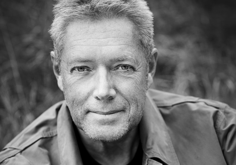 Robert Nilsson on SoundBetter