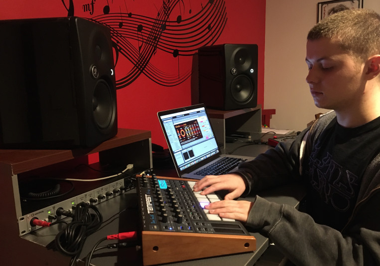 Aylett on SoundBetter