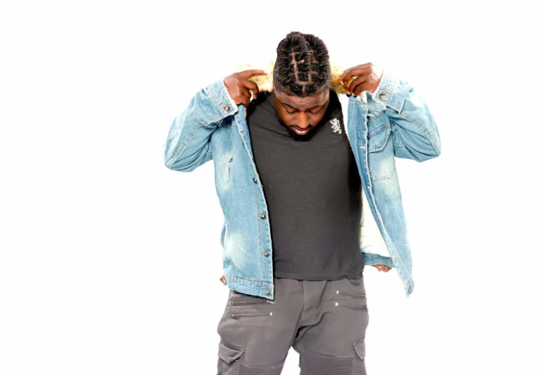 Dezzy Chamberland on SoundBetter