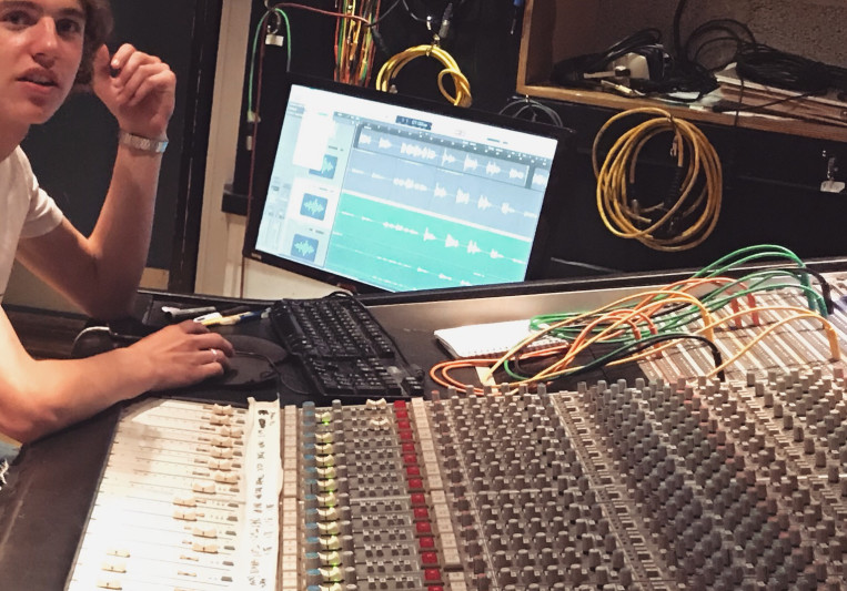 T. Helps on SoundBetter