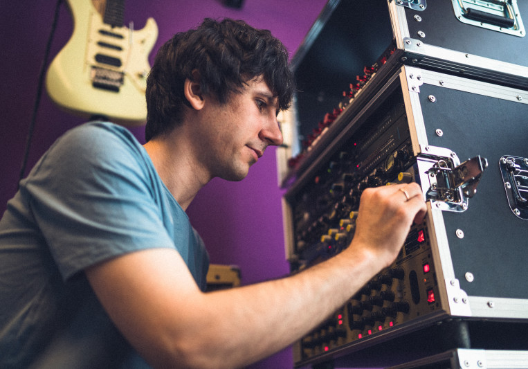 Alexander Poznyak on SoundBetter