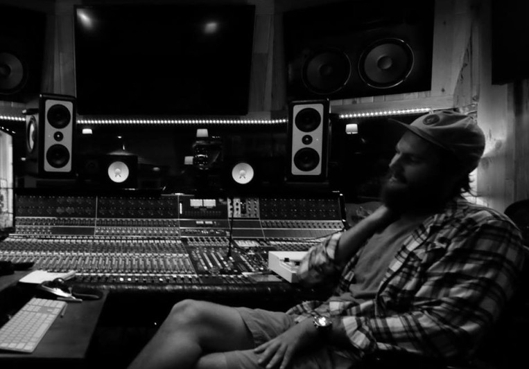 Dan Davis on SoundBetter