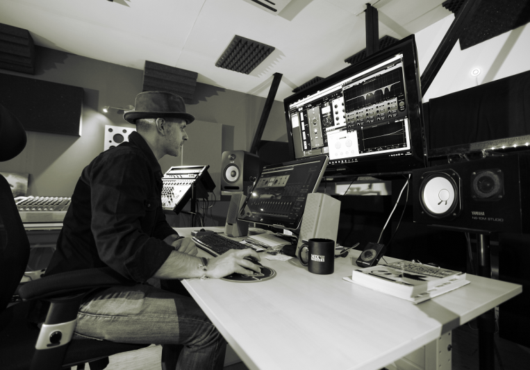 Jaff on SoundBetter