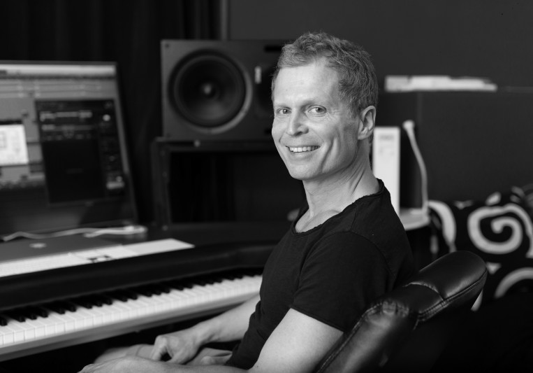 Julian Feifel on SoundBetter