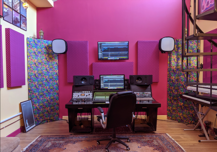 Lonesome Dog Studios on SoundBetter