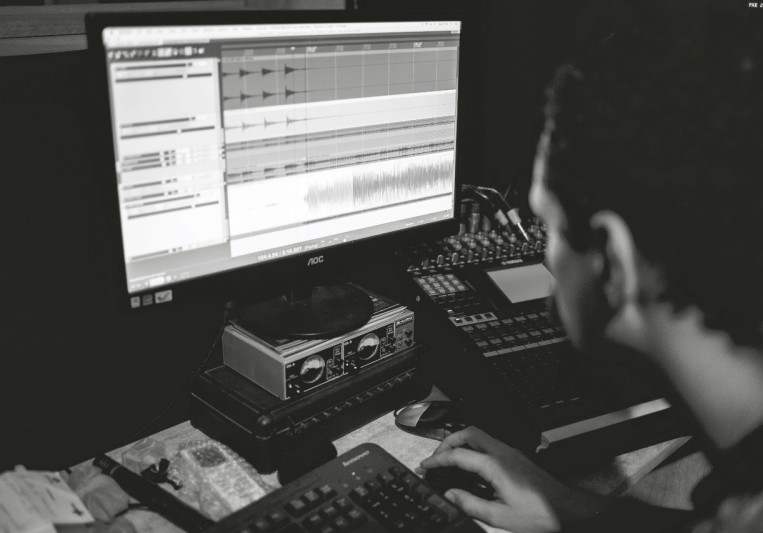 Felipe Nareba on SoundBetter