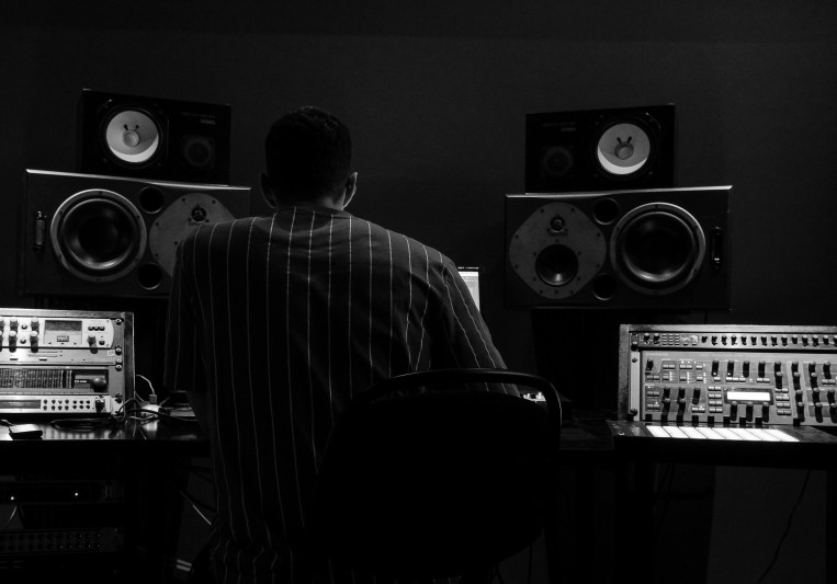 Vezzi on SoundBetter