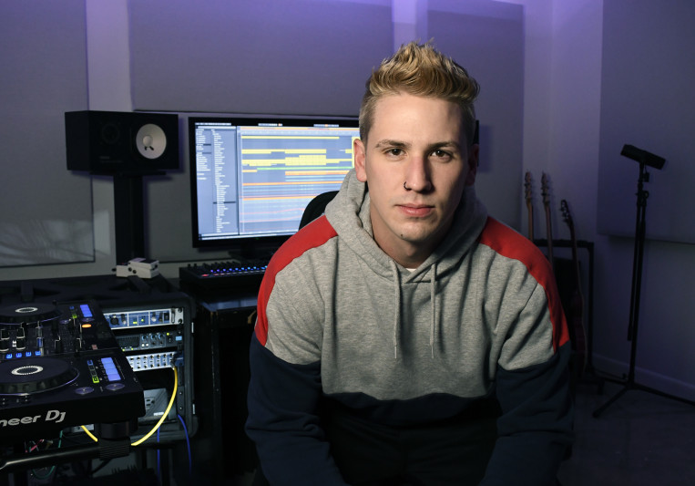 Kenny Gil - Sellmore Audio on SoundBetter
