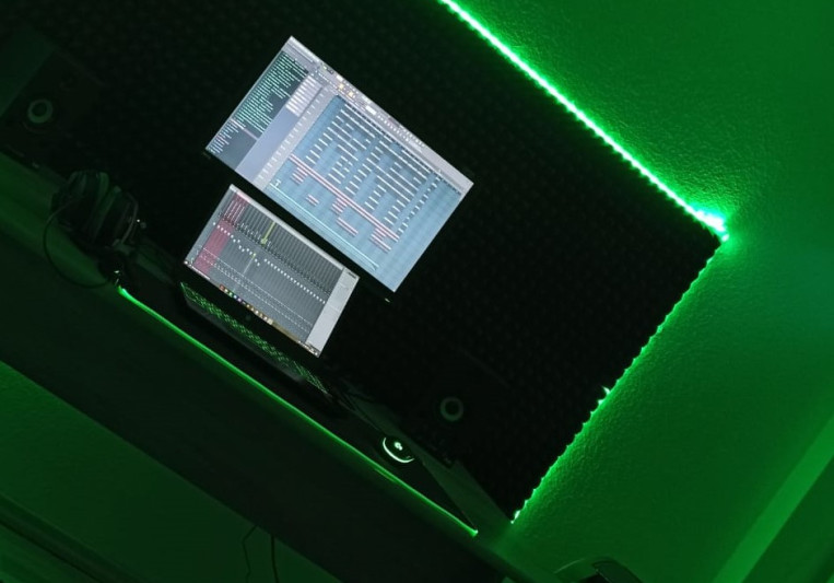 whoismedusa on SoundBetter