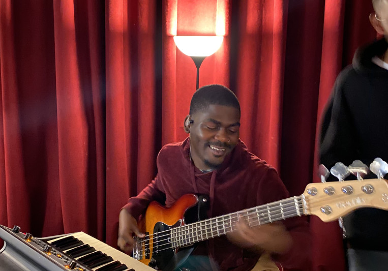 Isaiah Johnson on SoundBetter