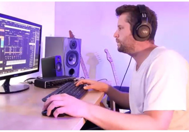 Martin John on SoundBetter
