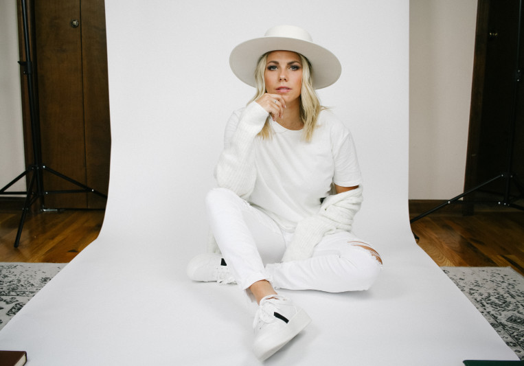 Lucy Scholl on SoundBetter