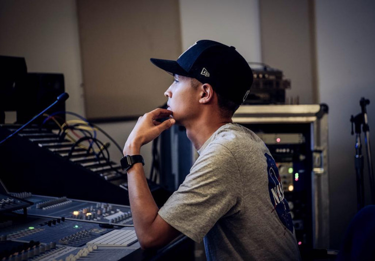 Drewmixedit on SoundBetter