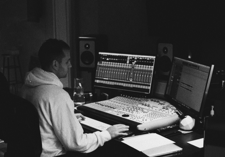 Jack Emblem Mix Edit Sfx Producer Toronto Soundbetter Jack Emblem Mix Edit Sfx Producer Toronto Soundbetter