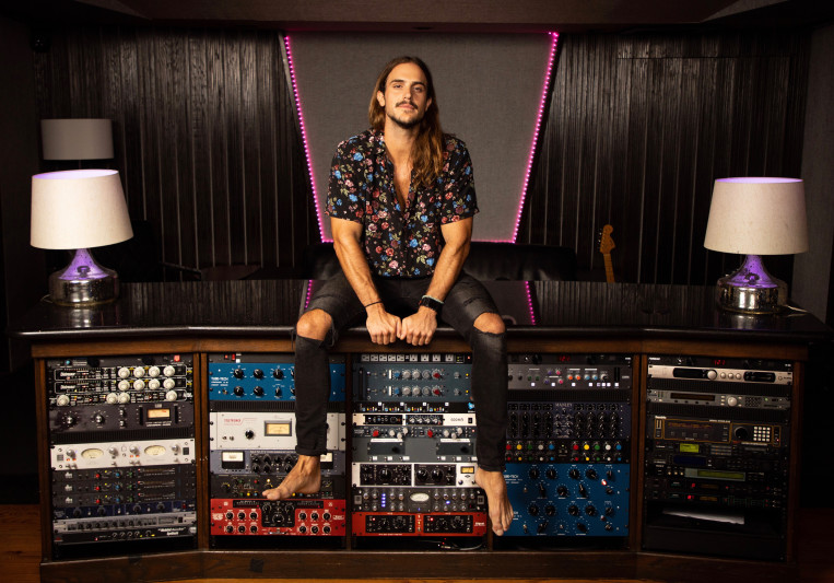 Eli Smith on SoundBetter