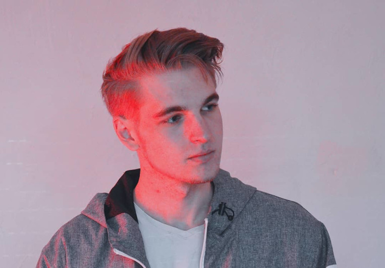 Felix Schorn on SoundBetter