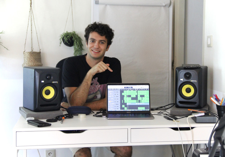 Julian Stella on SoundBetter
