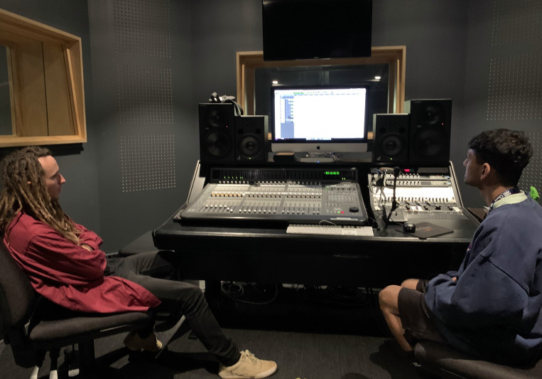 Limitless Sound Studios on SoundBetter