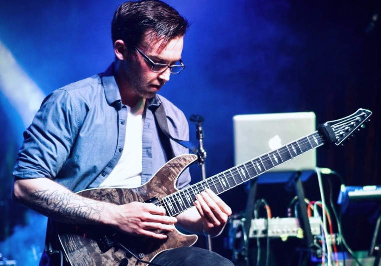 Julian Hall on SoundBetter