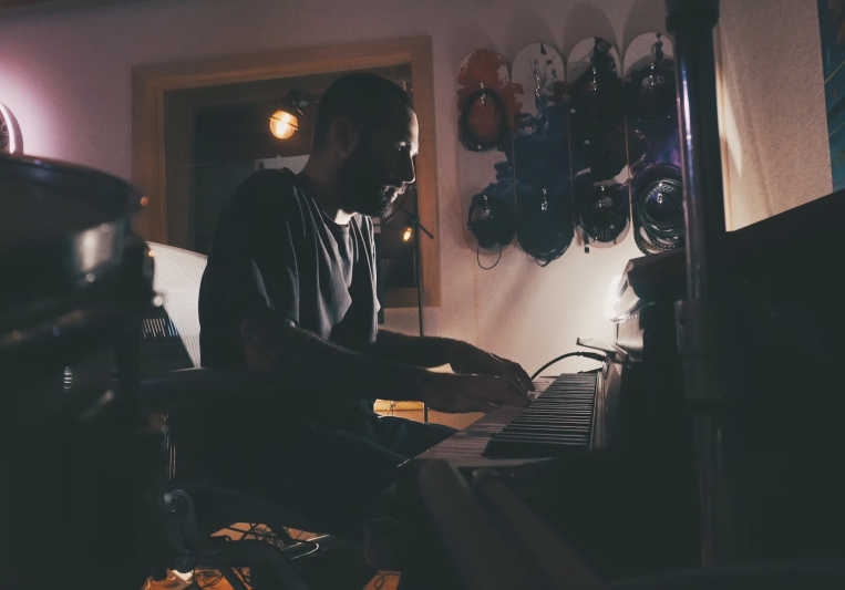 Lossio on SoundBetter