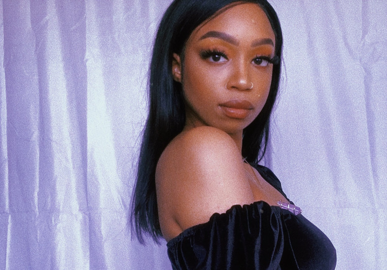 Myra Rianna on SoundBetter