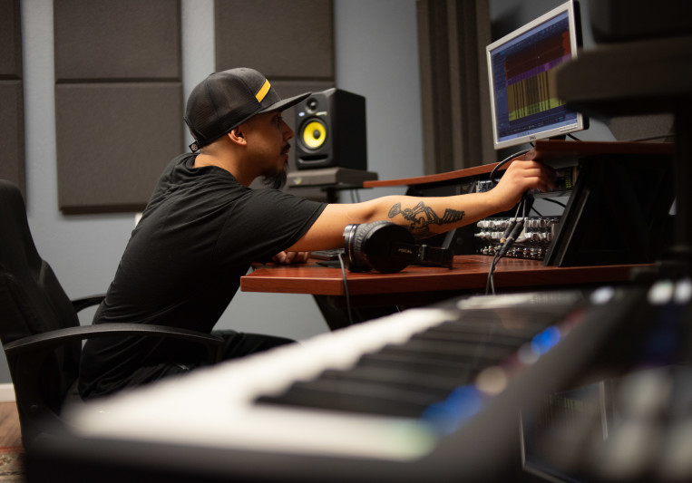 Precision-Tune Studios on SoundBetter