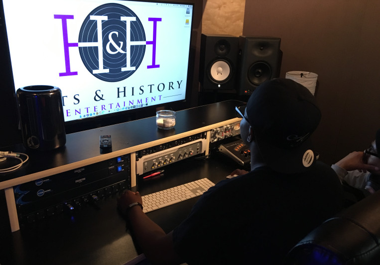DTEAM PRODUCTIONS on SoundBetter