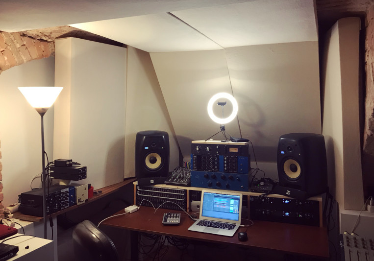 Tobias Bergmann @Woerthstudios on SoundBetter