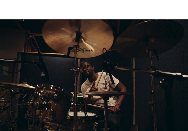 De'Mar Hamilton on SoundBetter