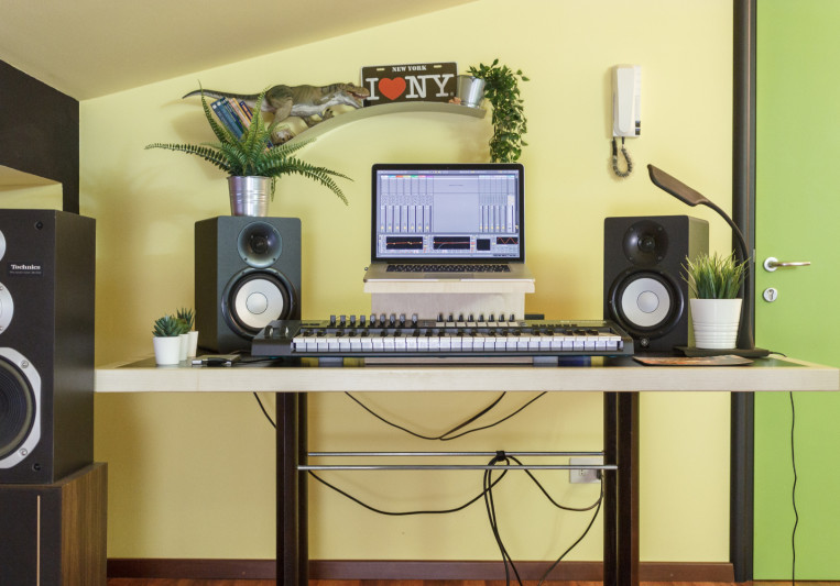 James Envoud on SoundBetter