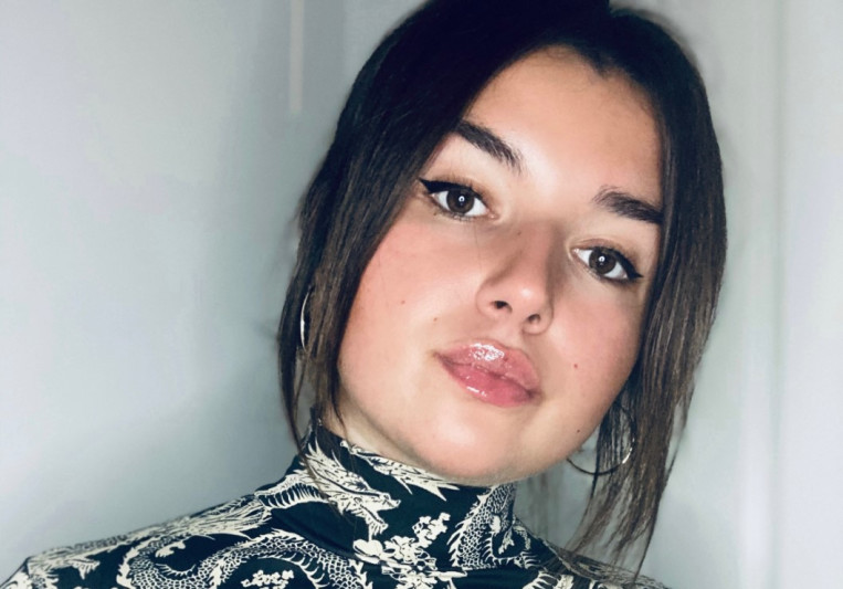 ADRIA on SoundBetter