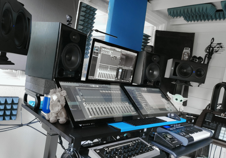 MoMakkiMusic on SoundBetter