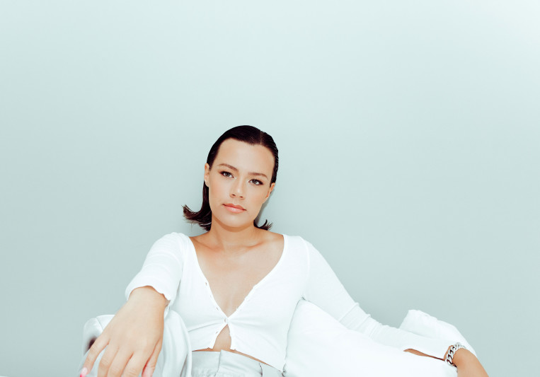 Zarah Scully on SoundBetter