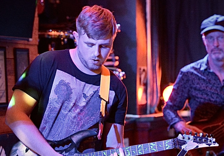 LeeAshmentMusic on SoundBetter