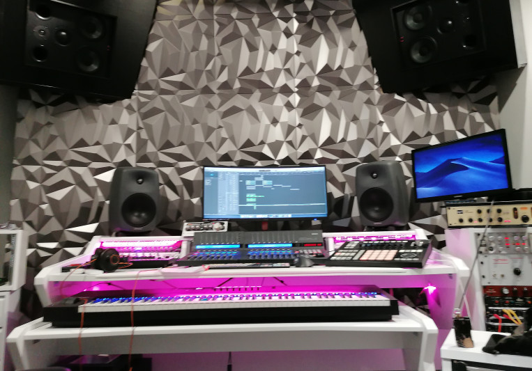 Revolution Studio Music on SoundBetter