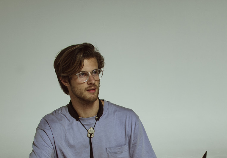 Jeffrey Thiele on SoundBetter
