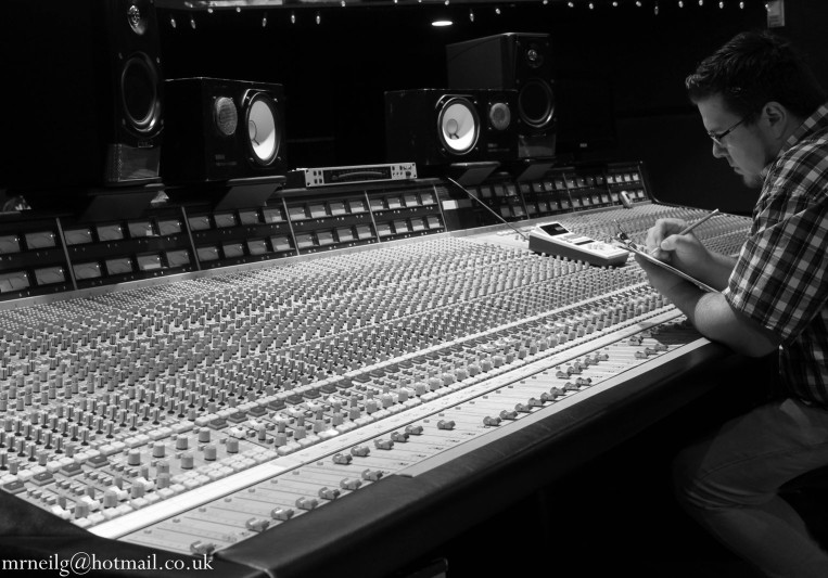 Dylan Ellis on SoundBetter