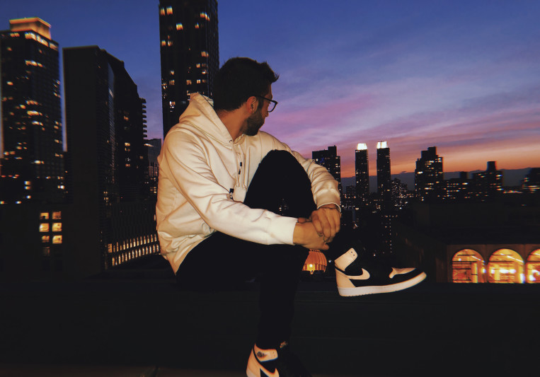 Adam aka Sneakers on SoundBetter