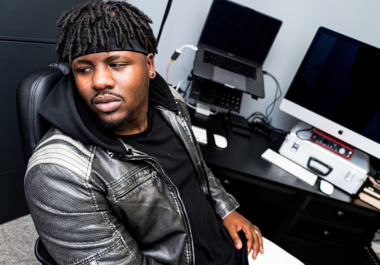 Daniel AMP on SoundBetter