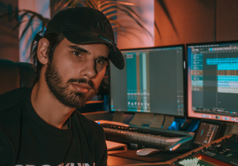 Domenico Messina on SoundBetter