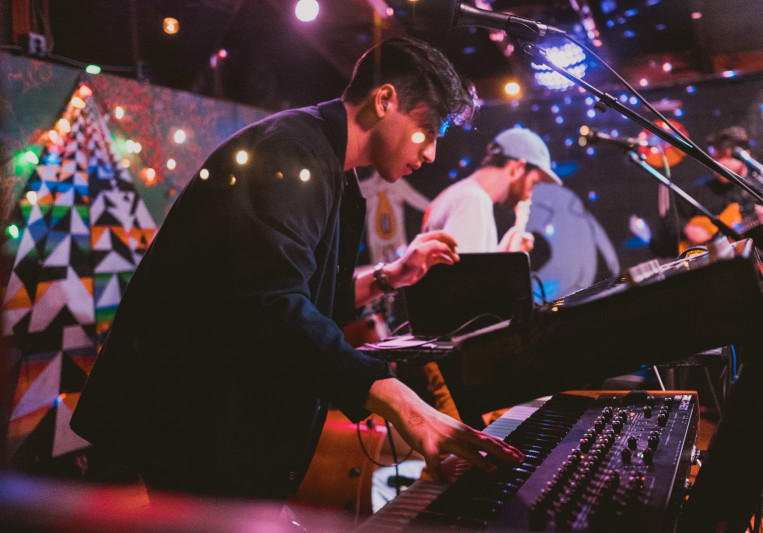 Ernesto Grey on SoundBetter