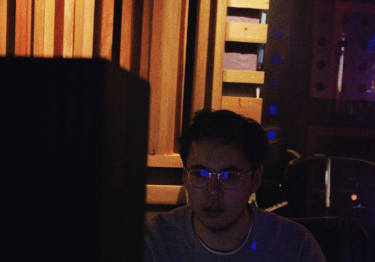 Nic Charuk on SoundBetter