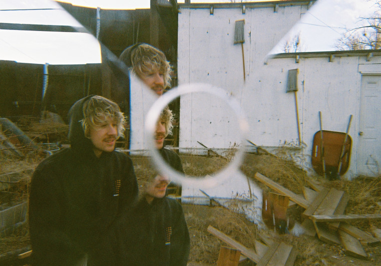 F-ETHER on SoundBetter