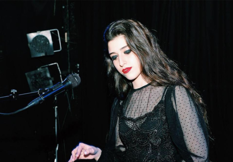 Mia on SoundBetter