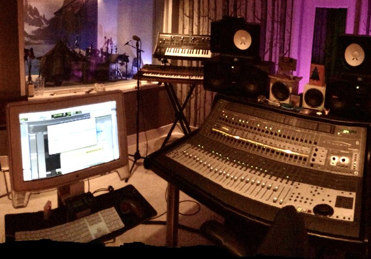 Luciano Thomas on SoundBetter